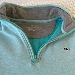 Vineyard vines pullover